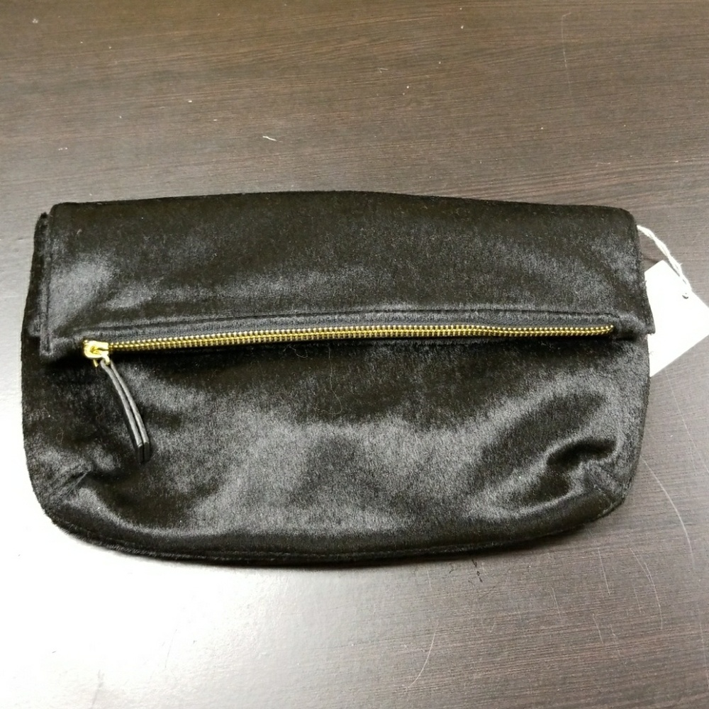 A New Day black clutch w shoulder strap j3